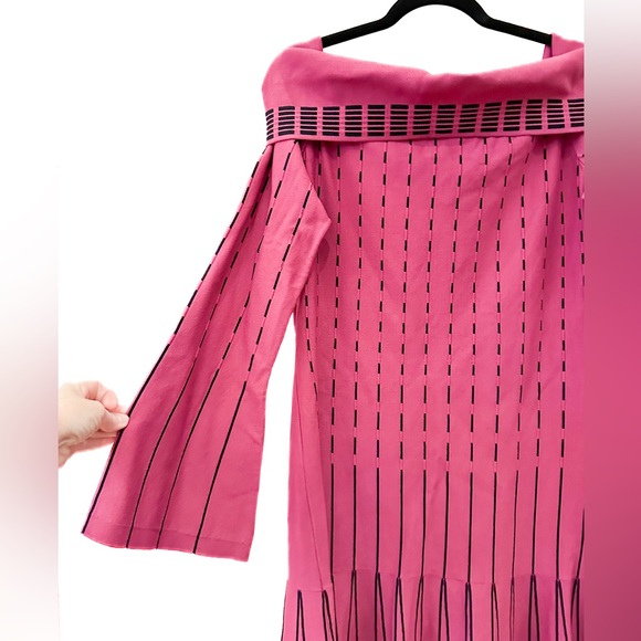 Prabal Gurung off the shoulder, drop waist, knit dress. Berry with black accents - Picture 5 of 8